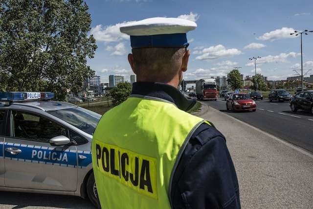 Przez rok (od 18 maja 2015 roku) obowiązywania nowych przepisów policja w Toruniu i okolicy zatrzymała 296 praw jazdy