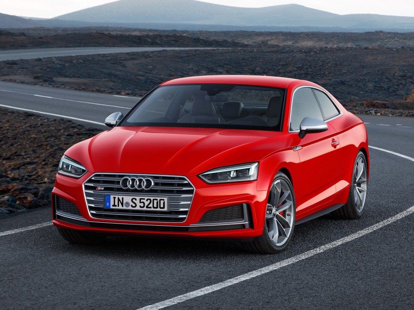 Audi S5 Coupe...