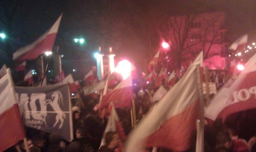 Marsz Niepodległości 2013: Marsz rozwiązany, Tusk przeprasza warszawiaków [RELACJA, VIDEO, ZDJĘCIA]