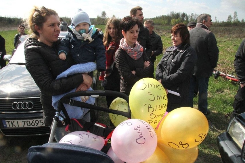 Mieszkańcy gminy Piekoszów protestują przeciwko budowie spalarni w Micigoździe