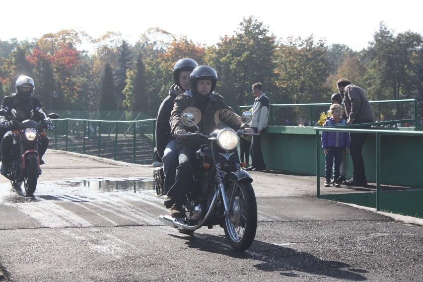 Parada motocyklowa i pokazy ratownictwa w Zawierciu [ZDJĘCIA + WIDEO]