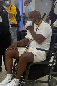Mike Tyson na wózku inwalidzkim. Rwa kulszowa i farsa gotowa. Pesel prawdę Ci powie
