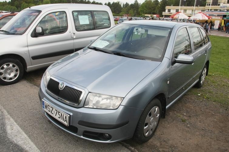 Giełda samochodowa w Kielcach i Sandomierzu (11.05) - ceny i...
