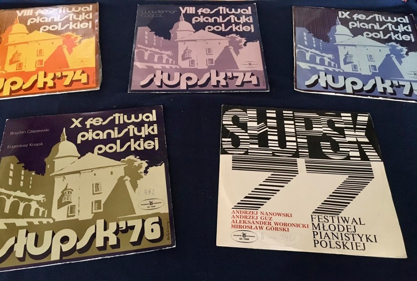 Festiwalowe wystawy Europe Direct. Numizmatyka, książki, zdjęcia związane z pianistyką w Słupsku 