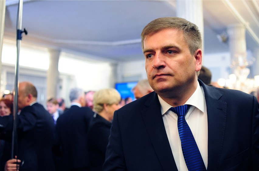 Bartosz Arłukowicz, minister zdrowia- podał się do dymisji