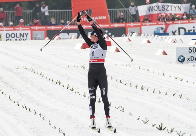 10 km stylem klasycznym na Tour de Ski w Oberstdorfie już dziś. Czy justyna powalczy z Norweżkami na swym koronnym dystansie? Transmisja biegu na 10 km stylem klasycznym w Oberstdorfie w TVP 2 i Eurosporcie. Początek o godz. 11. Relacja na żywo online również na sport.tvp.pl