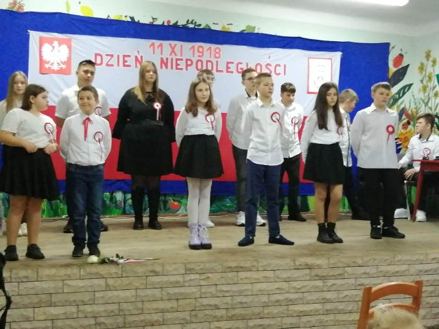 Uroczysta akademia w Podłężu z okazji Narodowego Święta Niepodległości 2022.