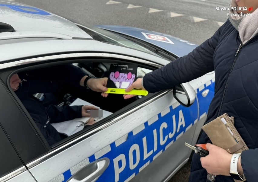 Policyjna akcja „Bezpieczny Pieszy” w Piekarach Śląskich....