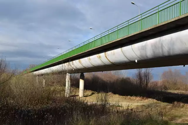 Wykonawca ma przedstawić projekt rozbiórki istniejącej przeprawy i montażu na istniejących podporach nowej konstrukcji