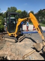 Skażenie wody w gminie Wieliczka. Trwa awaryjna przebudowa odcinka wodociągu w Zabawie