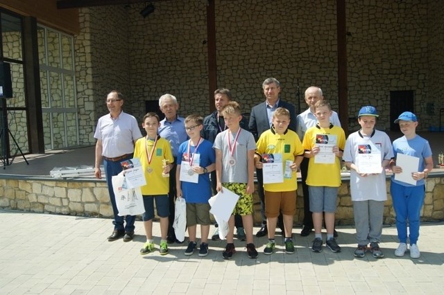 Kolejny sukces łuczników z Wloszczowic, tym razem zdobyli Puchar Starosty. 