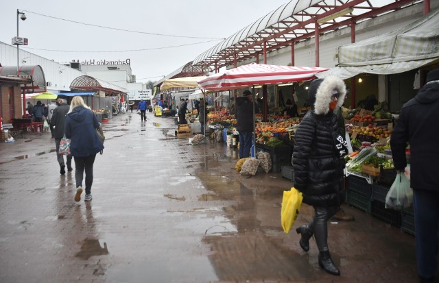 Na targowisku Korej w Radomiu przy ulicy Wernera znajdziemy wiele świeżych warzyw i owoców. Jak co czwartek sprawdziliśmy dla was aktualne ceny