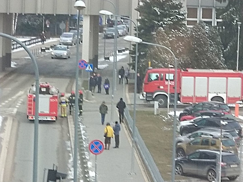 Znowu alarmy bombowe w Świętokrzyskiem! Służby działały w Kielcach, Busku, Końskich, Ostrowcu i Staszowie