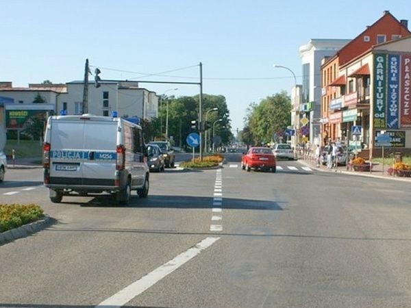 potrącenie na przejściu. Pieszy był pijany