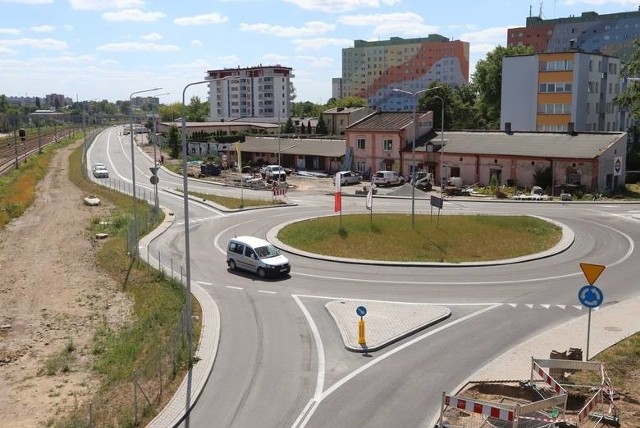 Nowy trzeci odcinek trasy N-S zacznie się przy rondzie pod wiaduktem na ulicy Żeromskiego i będzie poprowadzony osiedlem nad Potokiem aż na Gołębiów.