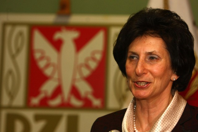Irena Szewińska należała do najbardziej utytułowanych polskich sportowców i najwybitniejszych lekkoatletek w historii. Od 1980 do 2009 roku zasiadała w Zarządzie Polskiego Związku Lekkiej Atletyki, w w latach 1997–2009 była prezesem PZLA. Członek Międzynarodowego Komitetu Olimpijskiego.