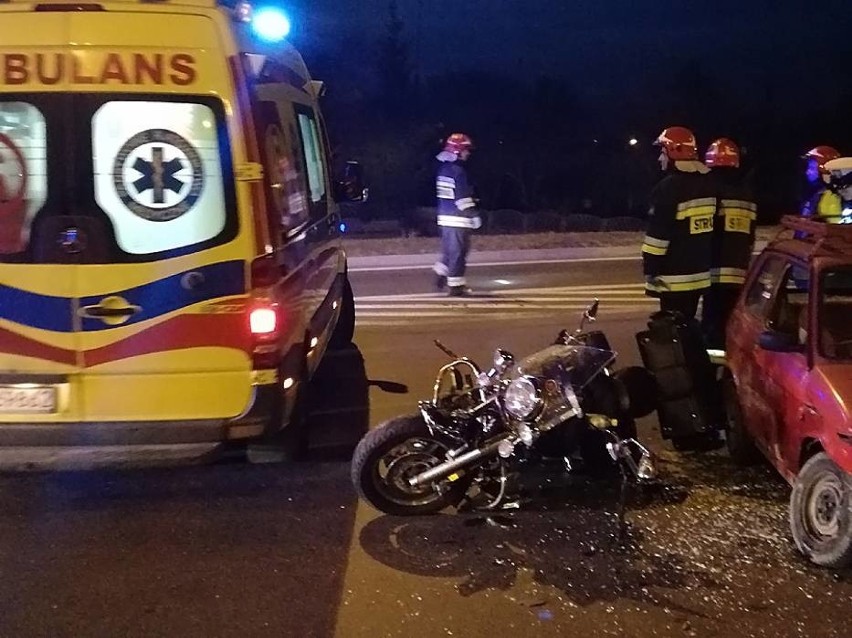 Groźnie wyglądający wypadek w Kaliszu. Motocyklista zderzył...