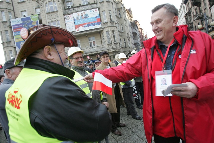 Złoty Donek, czyli "pomnik" premiera Tuska w Katowicach