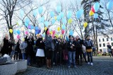  W ramach obchodów uchwalenia konwencji praw dziecka setki baloników wzbiły się w niebo (zdjęcia)