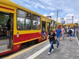 Duże zmiany w MPK. Nowe rozkłady jazdy tramwajów i autobusów, zmienione trasy oraz specjalne kursy szkolne