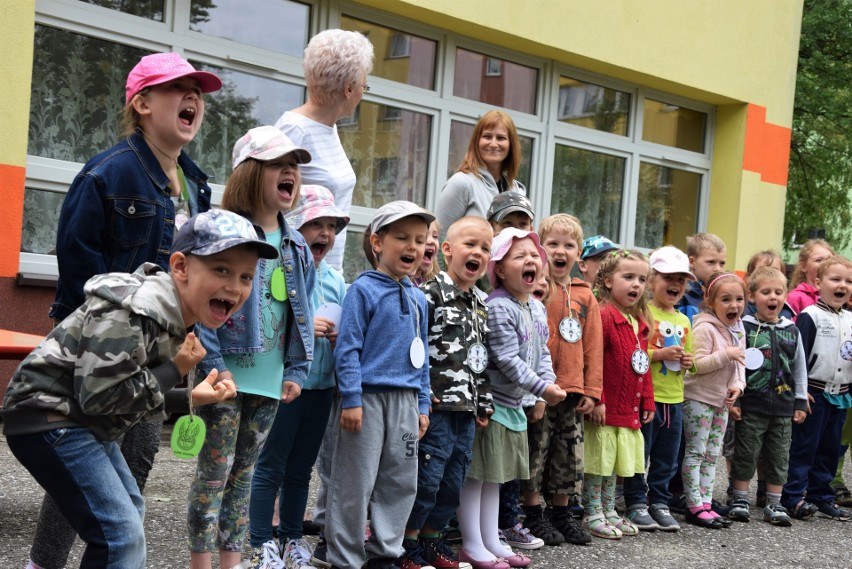 Tyskie przedszkolaki przeszły prawdziwą szkołę przetrwania ZDJĘCIA