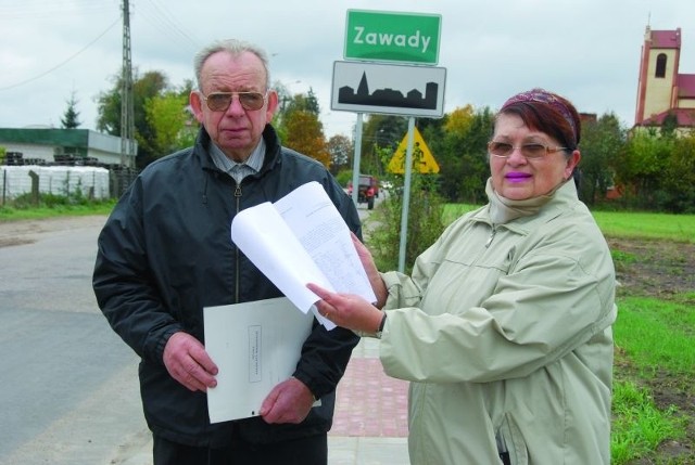 Henryk Bruszewski z Zawad (na zdjęciu z żoną) z przyjacielem Krzysztofem Czyżewskim zbierał podpisy mieszkańców popierających budowę lotniska u nich w gminie