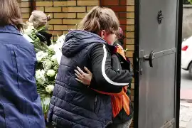 Warszawa: Pogrzeb ucznia zamordowanego w szkole w Wawrze [ZDJĘCIA] 16-letni Kuba pochowany na Muzułmańskim Cmentarzu Tatarskim