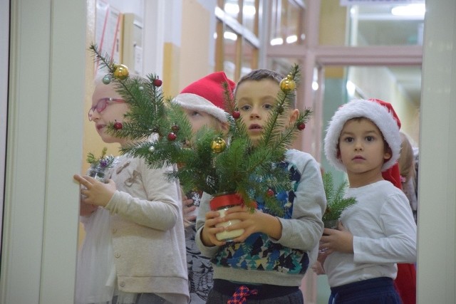 Przedszkolaki z MP 24 w Zielonej Górze pamiętają o pacjentach szpitala.