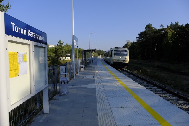 Na stacji Toruń Katarzynka pociągi zatrzymują się od niedzieli 3 września. Pasażerów tu praktycznie nie ma