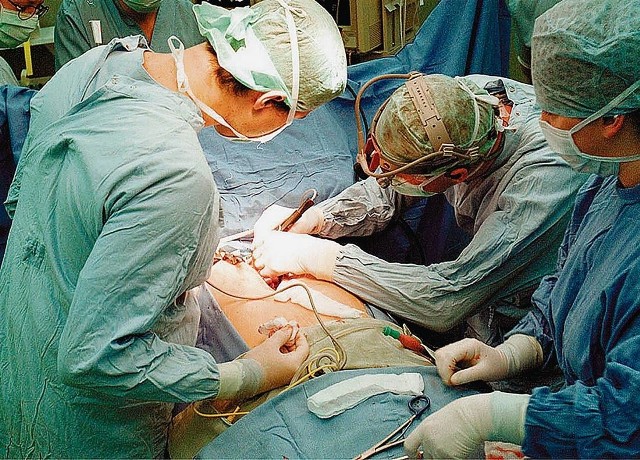 Kardiochirurdzy z UCK jako jedyni na Pomorzu wykonują  najtrudniejsze operacje serca