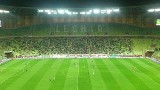 Wokół meczu Lechia - Pogoń: Próba przejęcia flagi, kiss camera i gwizdy 