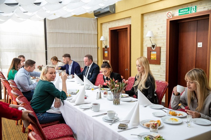 “Restaurant & Bar Cristal” zaprasza do siebie białostoczan. Na gości czekają zróżnicowane śniadania, nowa karta i wielkanocny catering