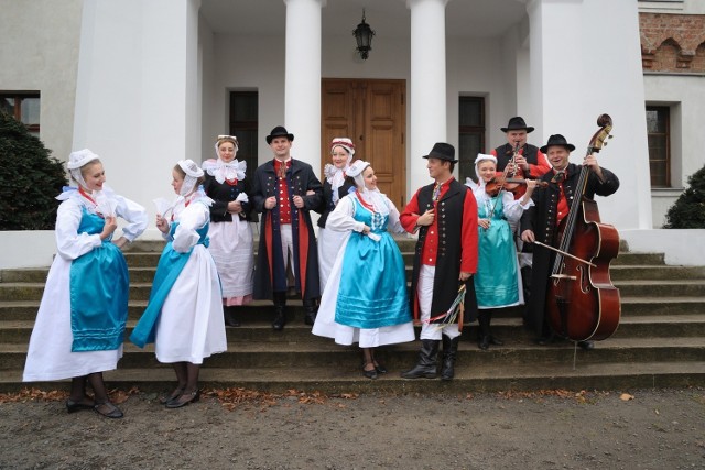 Zespół Folklorystyczny Szamotuły oklaskiwano w wielu krajach