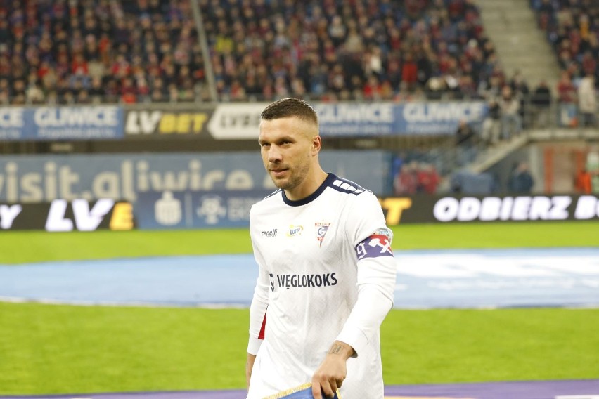 Lukas Podolski w obecnym sezonie strzelił trzy gole i...