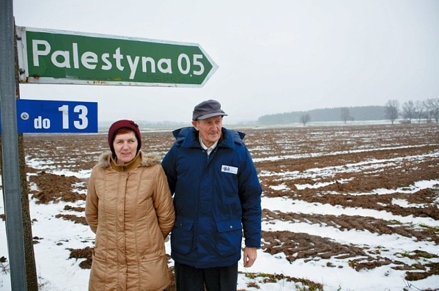 Pusto, mało ludzi, ale Czesława i Jan Horczakowie chwalą sobie życie w Palestynie