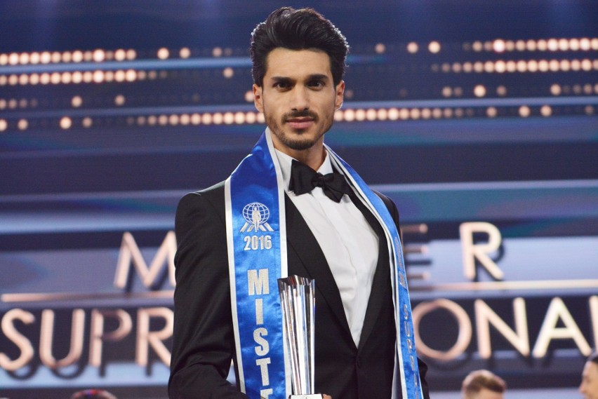 Mister Supranational 2016!

fot. Sylwia Dąbrowa