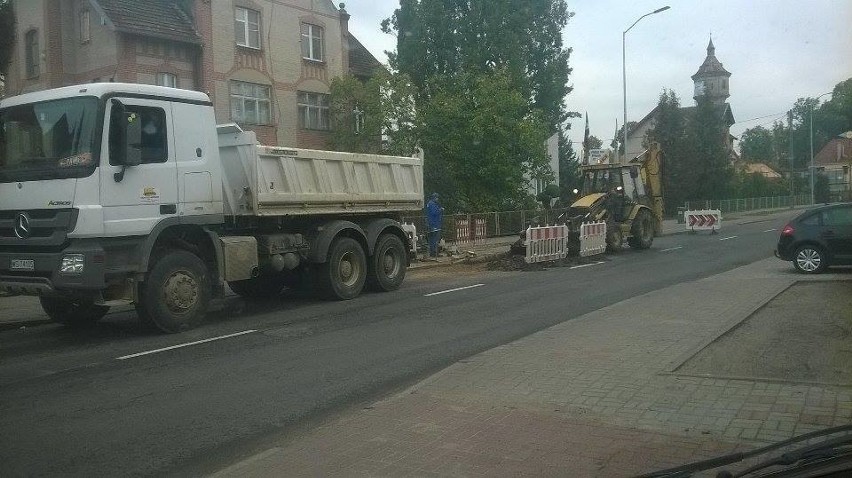 Ulica Niepodległości w Drezdenku niedawno została...