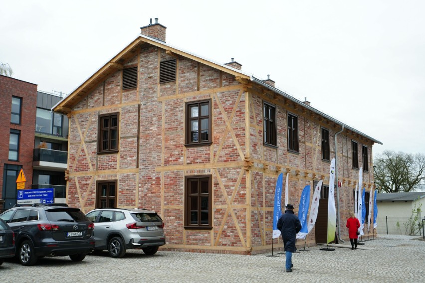 Przy Woli Zamkowej powstał dom z pruskiego muru –  budowany...