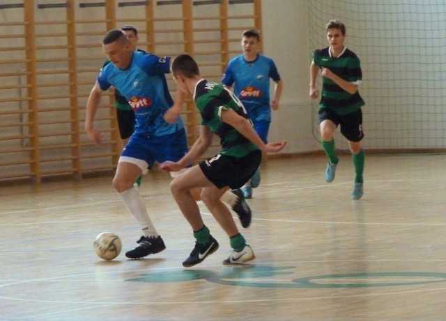 W hali sportowej Gimnazjum nr 6 rozegrany został Halowy Turniej Piłki Nożnej o Puchar Prezesa KKPN Bałtyk Koszalin
