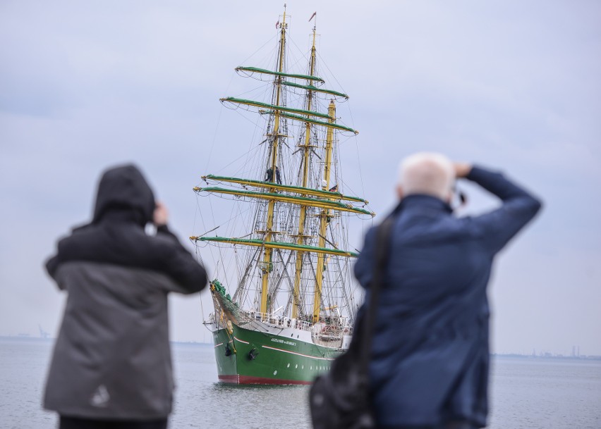Zielony żaglowiec Alexander von Humboldt II w Gdyni. Kosztował 15 mln euro [zdjęcia]