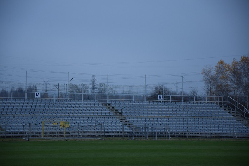 Nie wiadomo kiedy Raków wróci do gry na swoim stadionie....