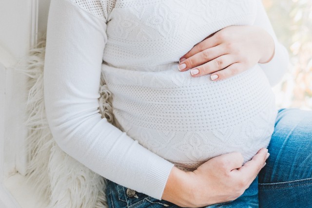 Zakażenie koronawirusem w ciąży jest dużym zagrożeniem dla zdrowia przyszłej matki