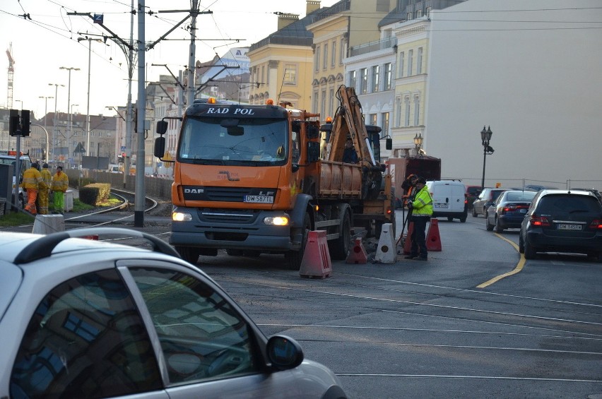 Ul. Kazimierza Wielkiego - za skrzyżowaniem z Krupniczą...