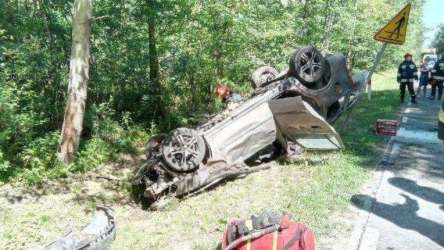 Wypadek na drodze wojewódzkiej numer 727 biegnącej w kierunku Szydłowca.