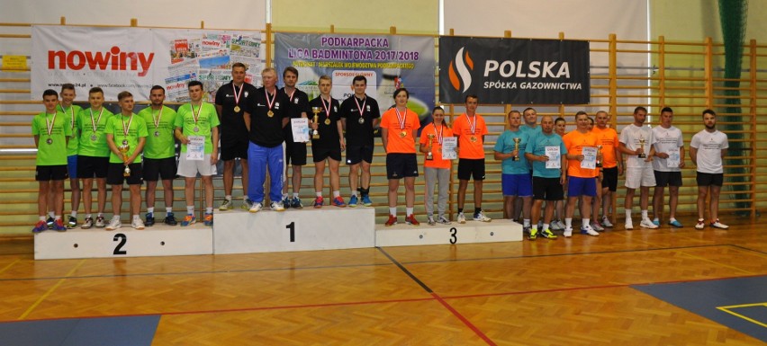 Podium PSG Podkarpackiej 1 Ligi Badmintona w sezonie 2017/18