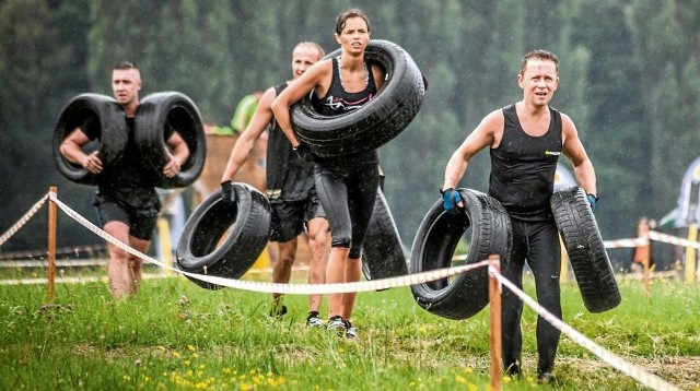 Runmageddon 2014. Uczestnicy sobotniego biegu będą mieli maksymalnie 2 godziny na pokonanie całej trasy, wraz z przeszkodami.