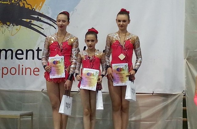 Julia Domagalska, Julia Gawryluk, Natalia Pietrzyk w Kra-kowie wywalczyły brązowy medal.