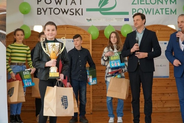 W Gminnym Ośrodku Kultury w Kołczygłowach odbył się XVI Powiatowy Konkurs Ekologiczny dla uczniów szkół podstawowych z powiatu bytowskiego. Rywalizowało w nim 22 uczestników z 11 szkół.