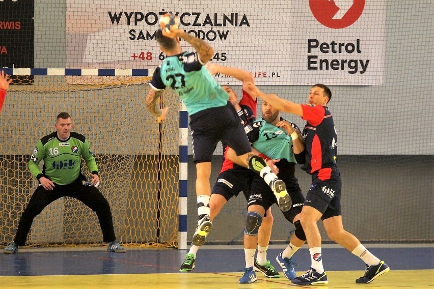 Gwardia pokonała Pogoń 30-29.