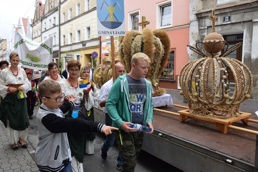 Wojewódzkie dożynki w Paczkowie.